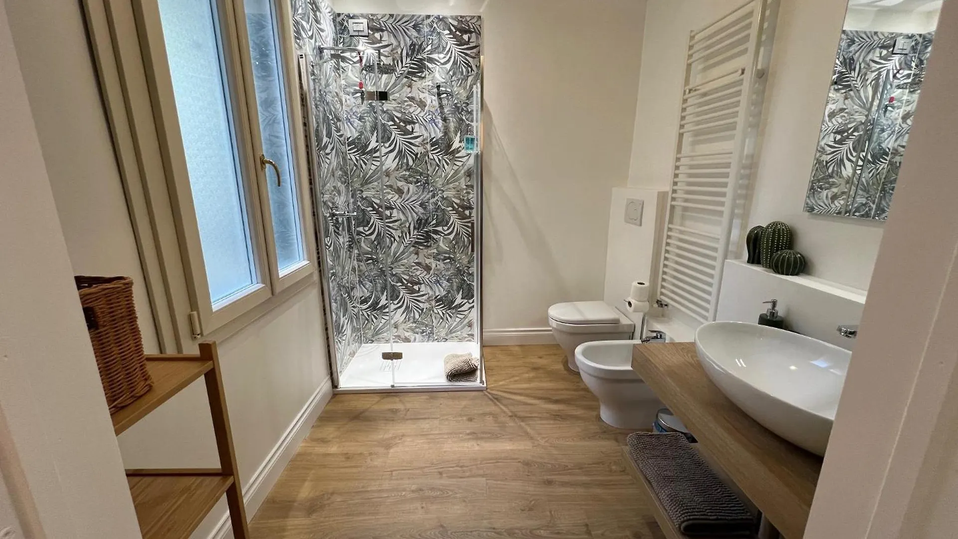 Flo Liberta' Suite Wood Florence Apartment