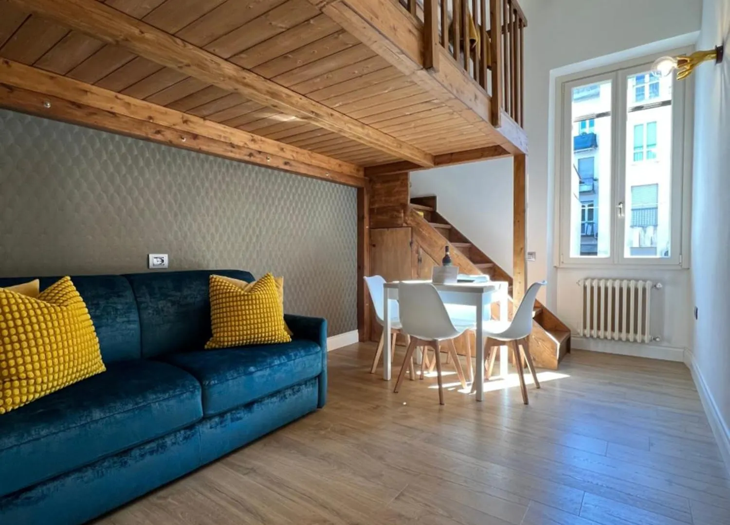 Apartment Flo Liberta' Suite Wood Florence