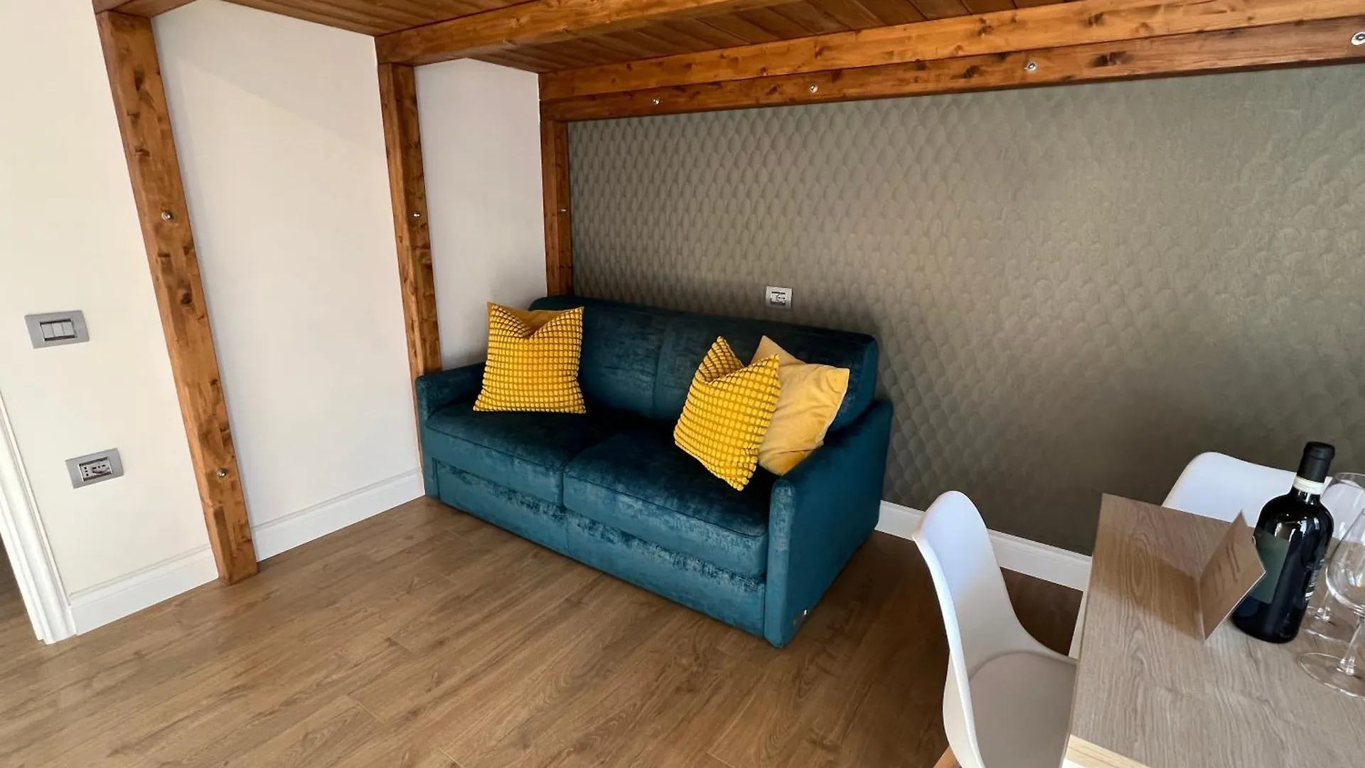 Apartment Flo Liberta' Suite Wood Florence Italy