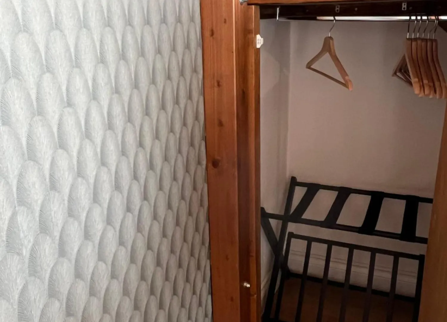 Flo Liberta' Suite Wood Florence Apartment